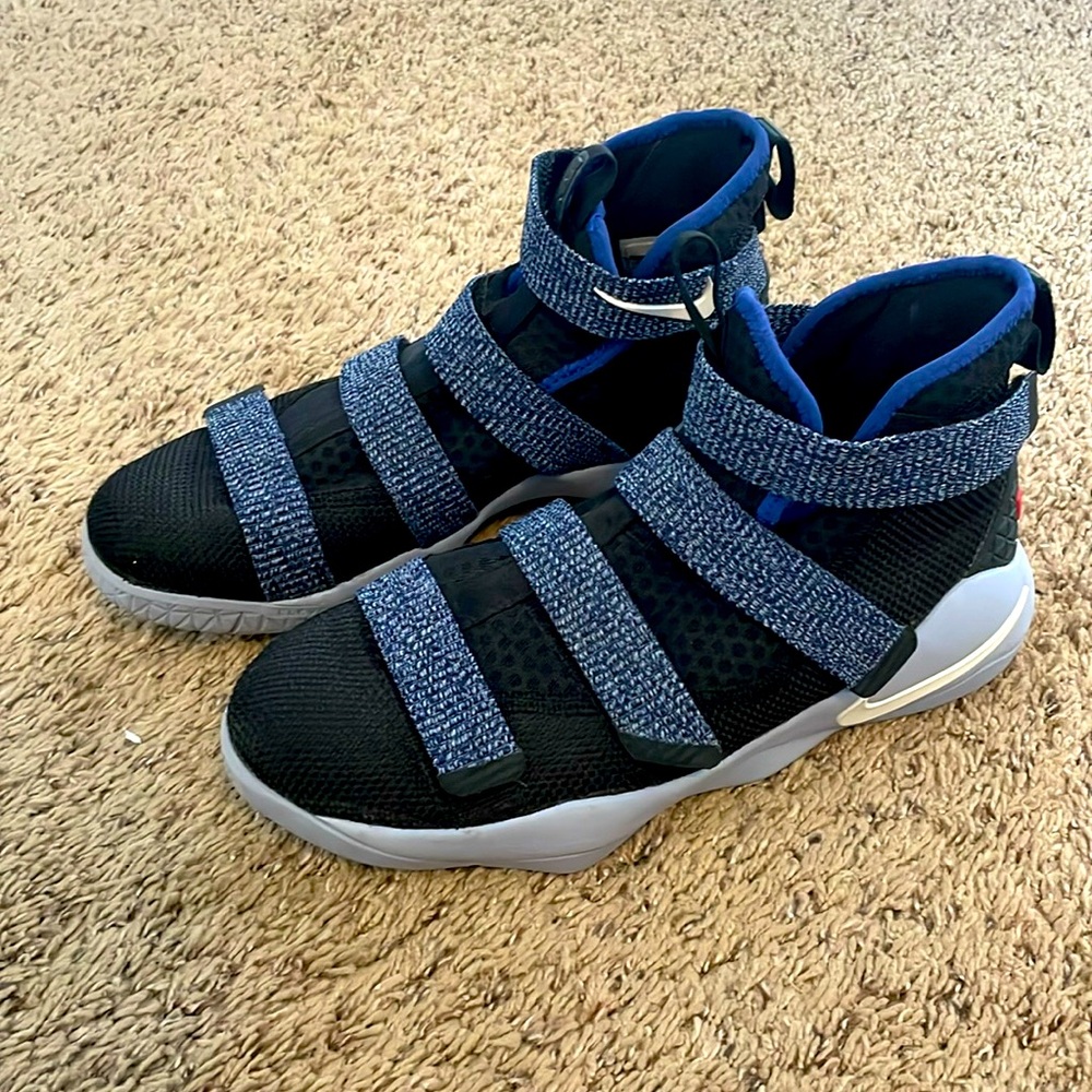 Nike LeBron Soldier 11 Basketball Shoes Blue Kids